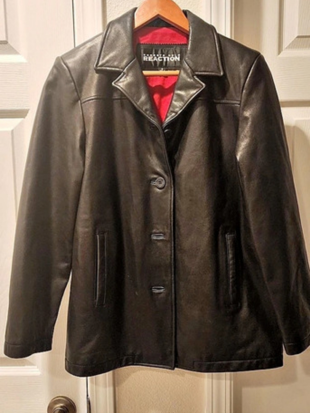 Reaction Kenneth Cole Black 100% Leather Blazer Jacket With Red Quilted Lining